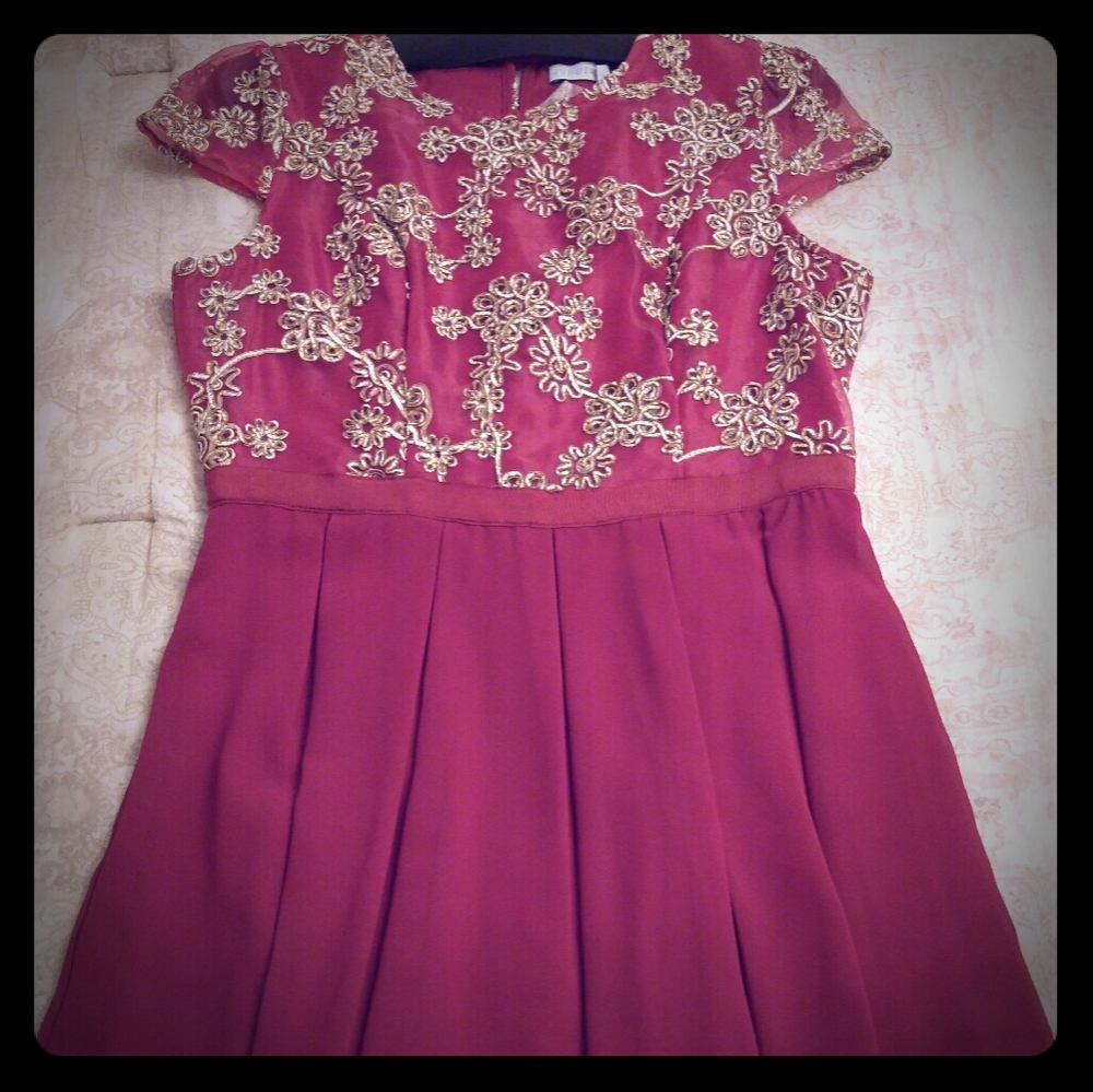 NWTWomen's/Girls Jun & Ivy Hot Pink Pleated Dress - Picture 1 of 6